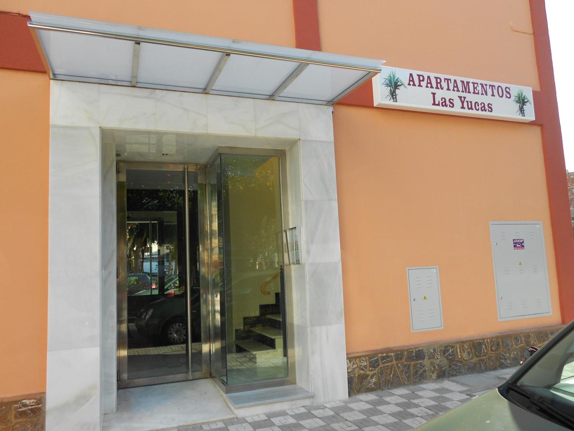 Apartamentos Turisticos Las Yucas 토레델마르 외부 사진