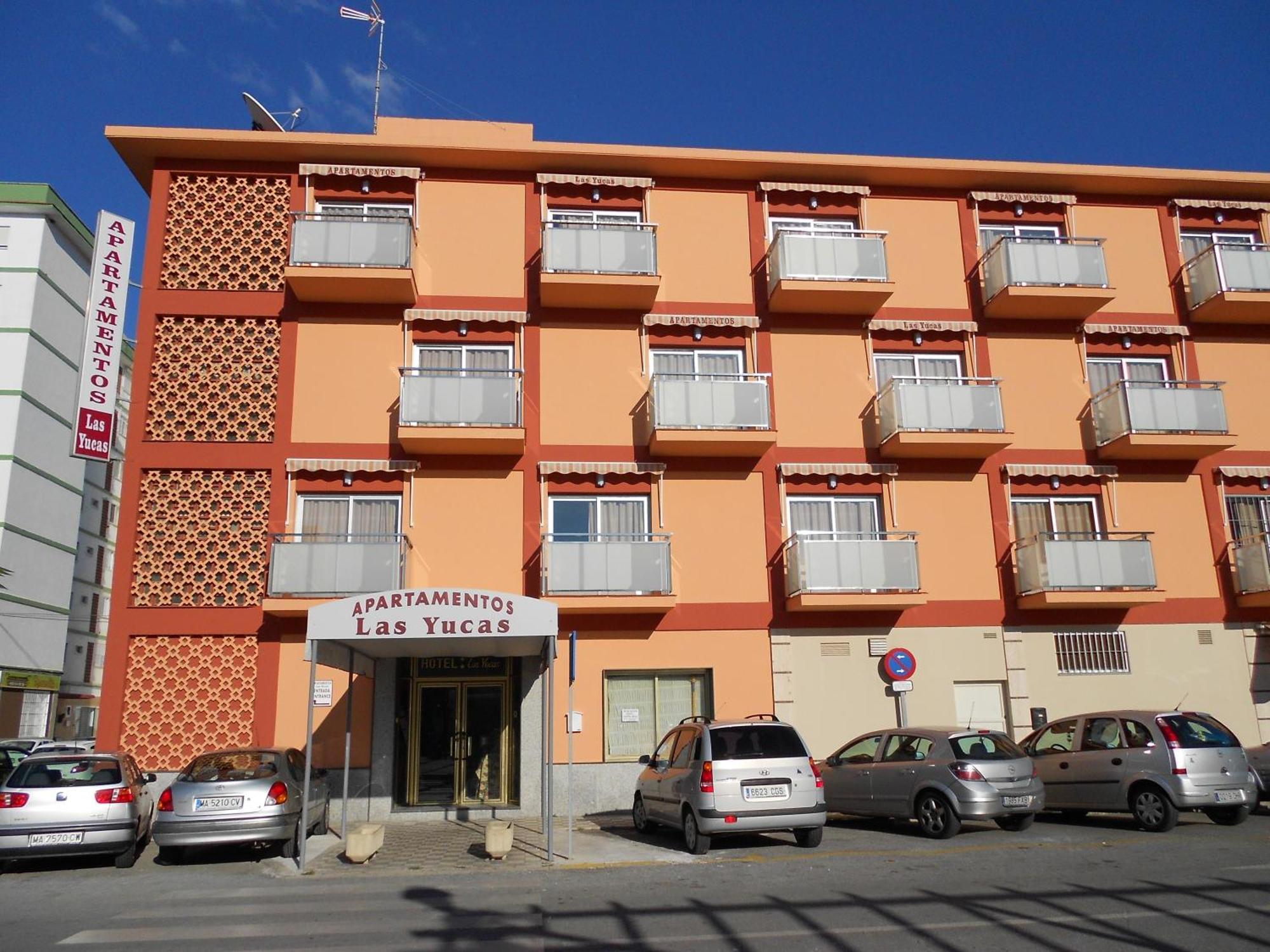 Apartamentos Turisticos Las Yucas 토레델마르 외부 사진