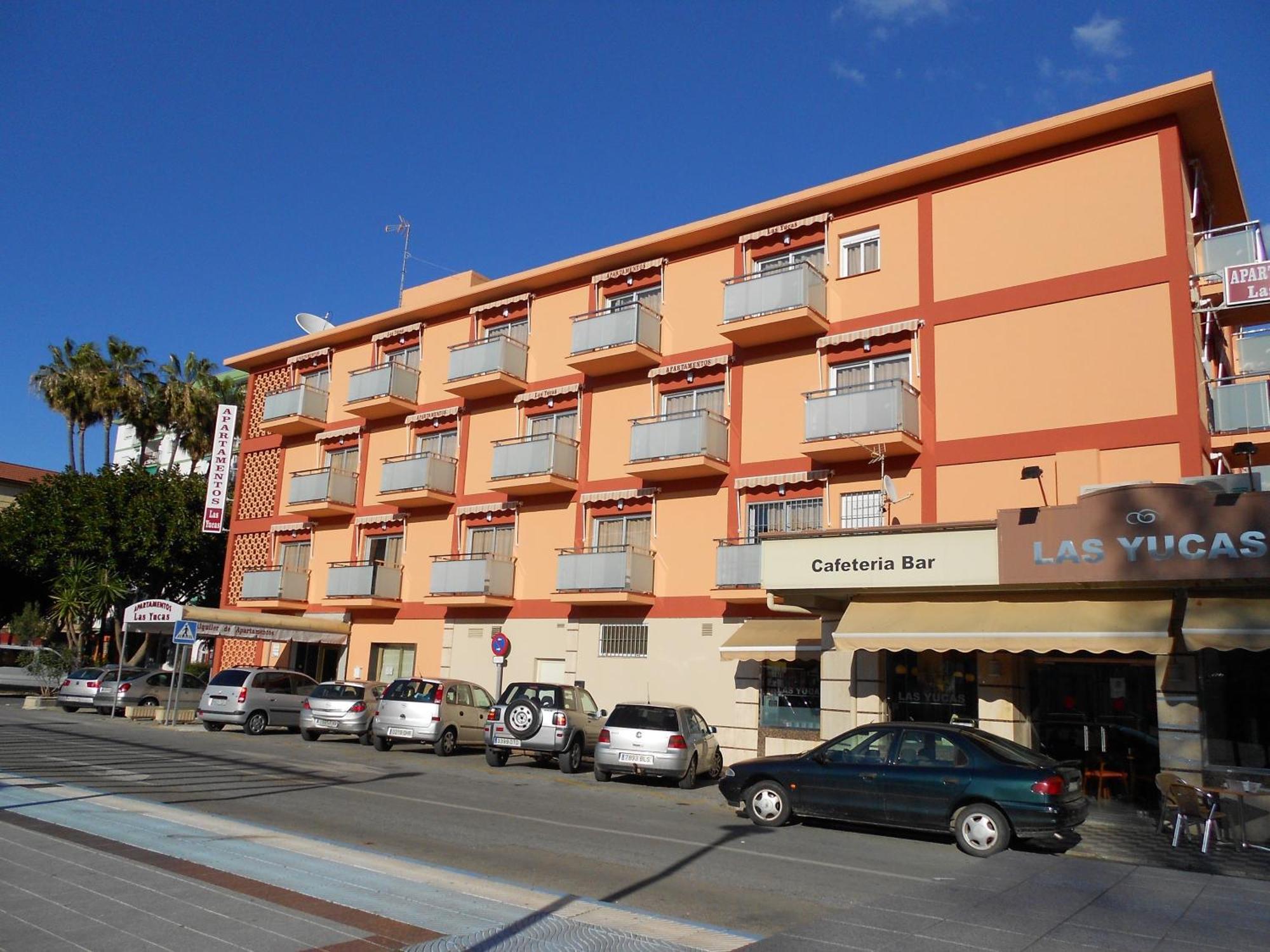 Apartamentos Turisticos Las Yucas 토레델마르 외부 사진