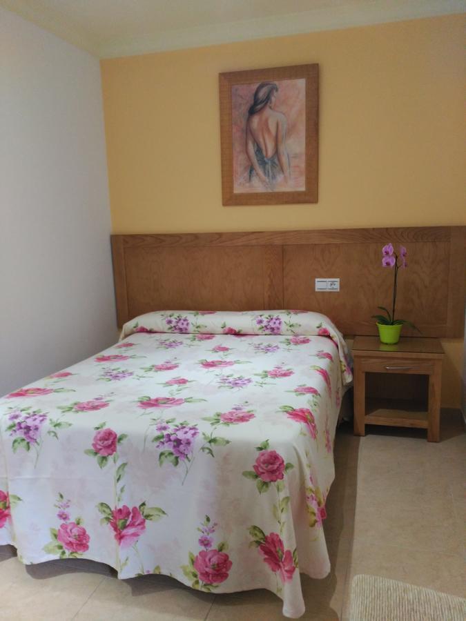 Apartamentos Turisticos Las Yucas 토레델마르 외부 사진